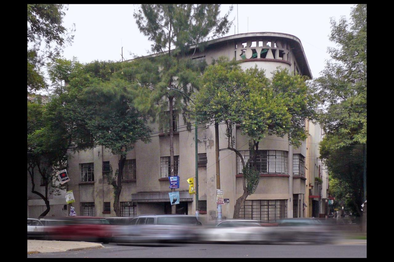 Отель Casa Nuevo Leon Мехико Экстерьер фото